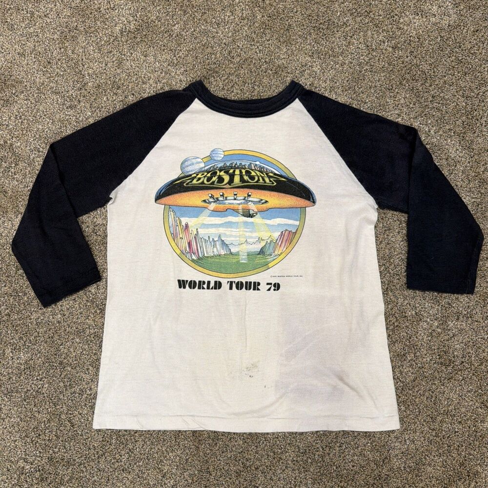 Vintage 1979 Boston "World Tour 79" Graphic Concert T-Shirt Single Stitch USA